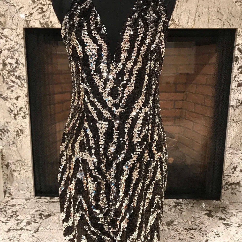 💋SEQUENCE Dress NEW.  Size 13/14 - Picture 2 of 7